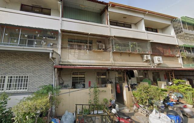 台中大雅法拍透天-1