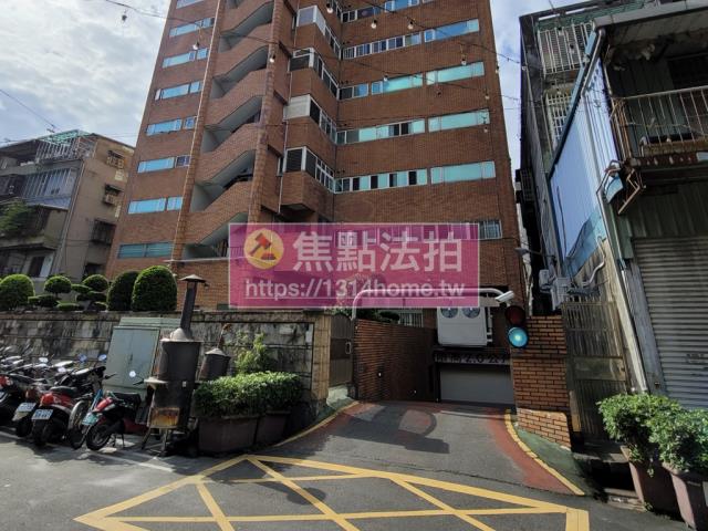 板橋拍賣大樓-7