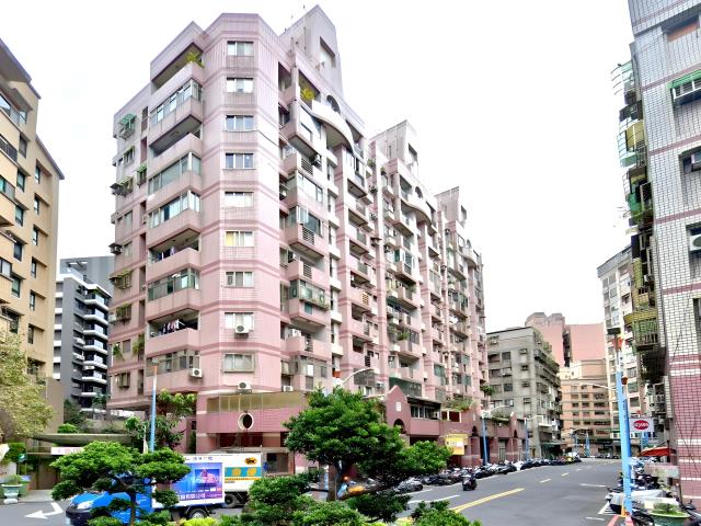 五股拍賣大樓-2