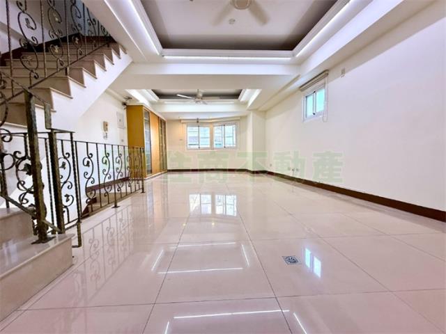 楠梓大樓_店面-6