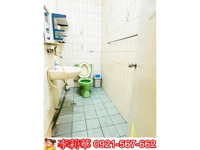 台南東區店面-6