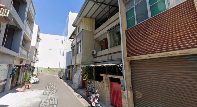 高雄苓雅法拍透天-3