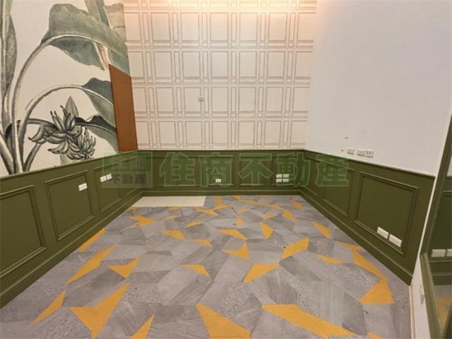 高雄新興區大樓_店面-11