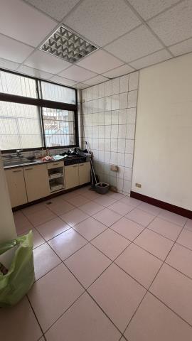 桃園中壢華廈-12