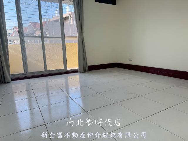 安慶國小房三房寓