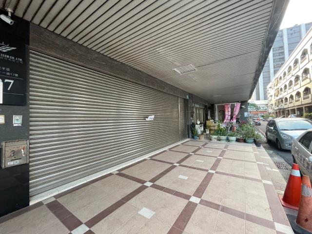 台南拍賣大樓-2