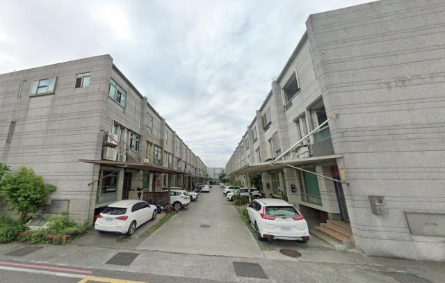 蘇澳鎮法拍屋光榮路依藤綠透天美墅優室法拍林小陽