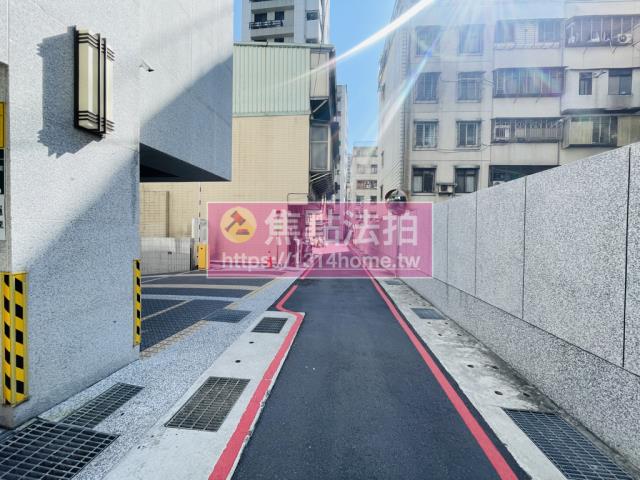 新北中和大樓法拍-11