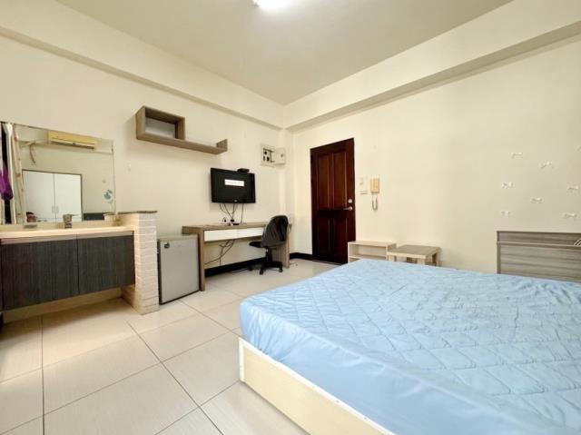 台南新市透天_別墅_套房-13