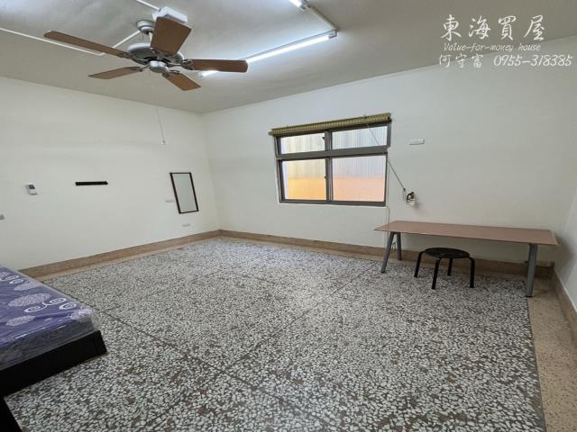 台中大肚雅房-8