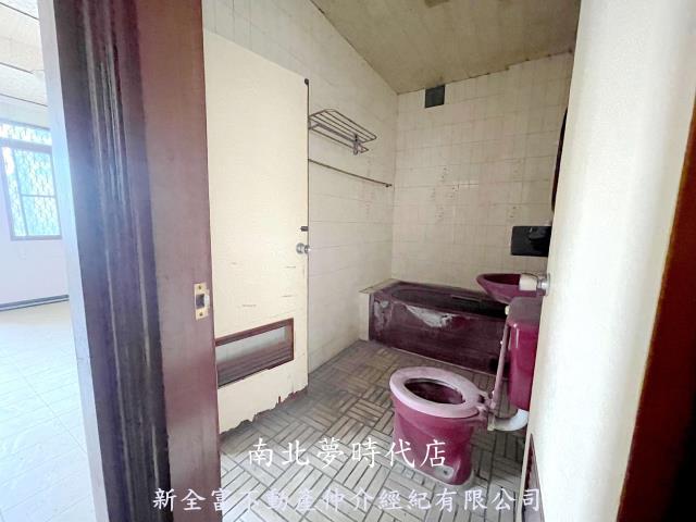 台南中西區透天-10