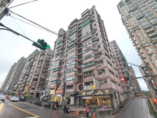 中正區法拍大樓-1