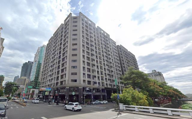 西區法拍屋五權西路勝美術優室法拍林小陽