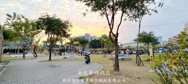 台南南區透天_店面-9