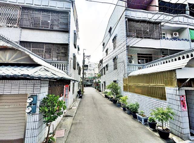 歸仁法拍透天-4