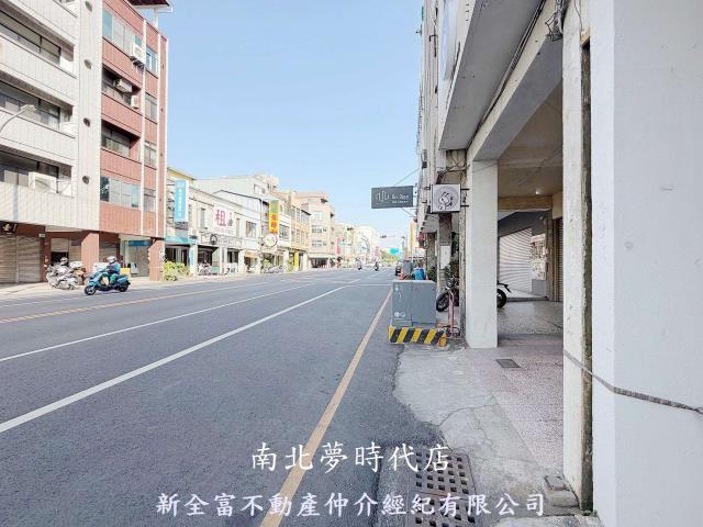 台南中西區透天-13