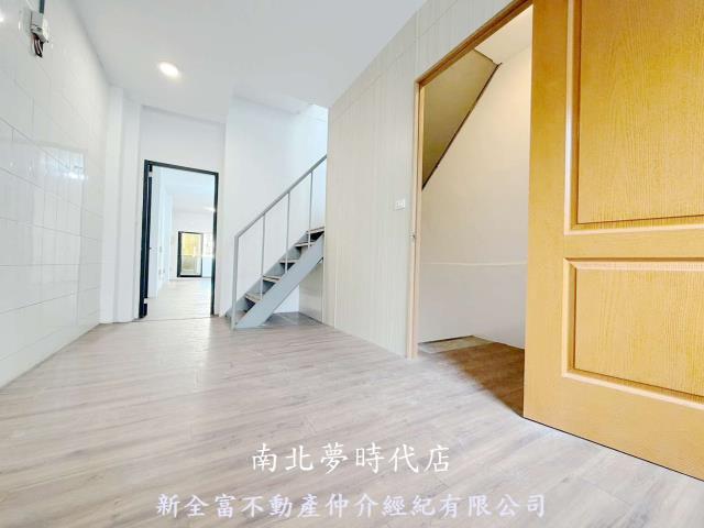 台南中西區透天-8