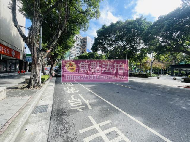 台北萬華法拍大樓-11