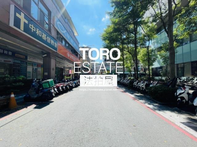 新北中和法拍大樓-8