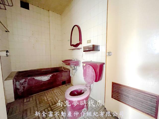 台南中西區透天-9