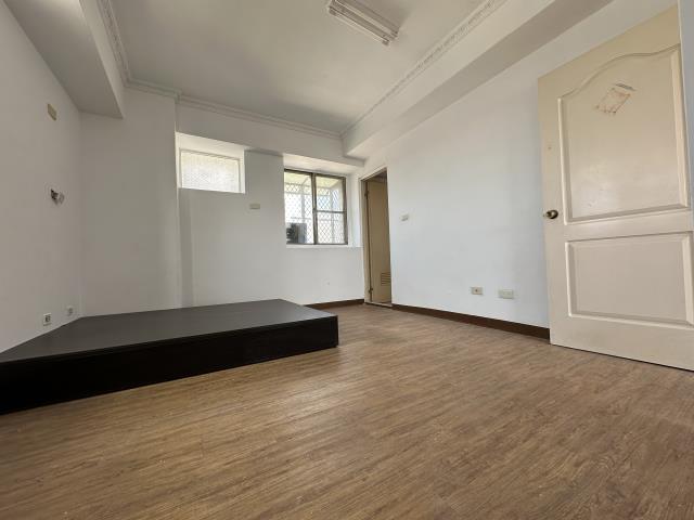 高雄岡山大樓-9