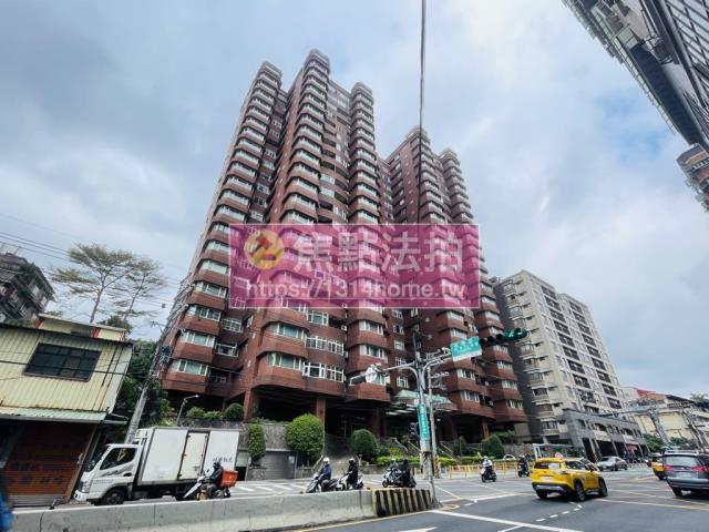 五股法拍大樓-4