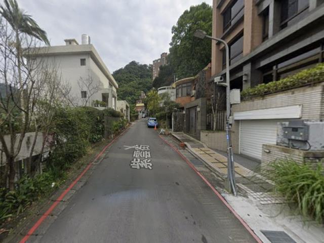 信義區法拍透天_大地坪獨棟別墅-4