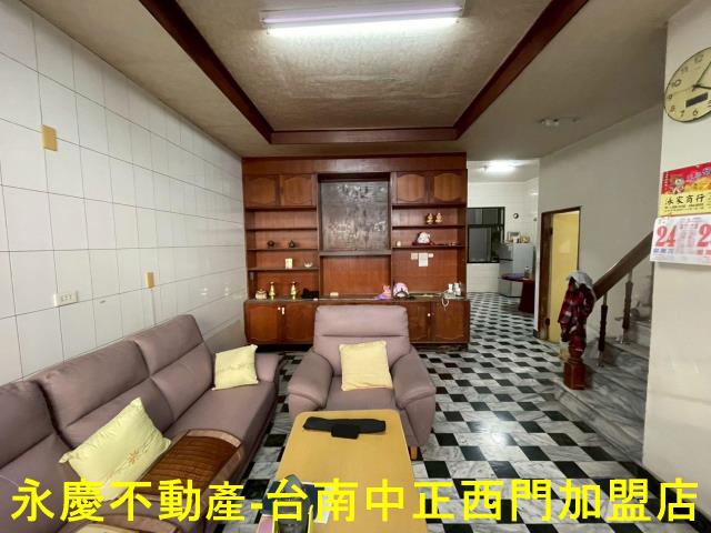 台南東區透天-0