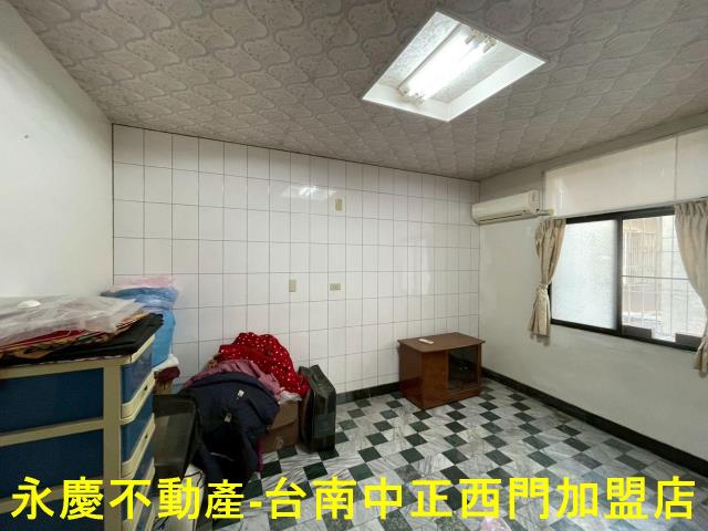 台南東區透天-3