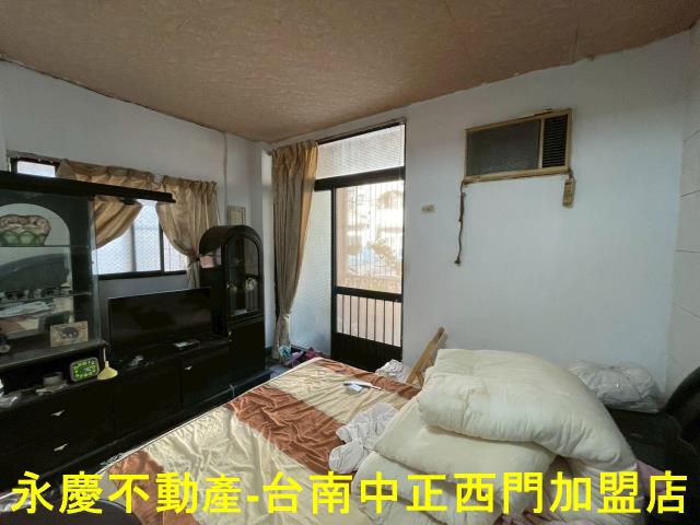 台南東區透天-4