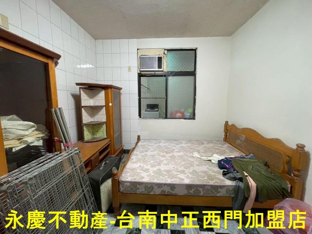 台南東區透天-5