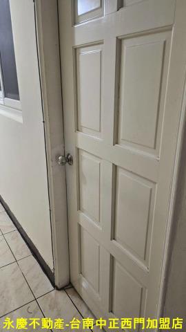 台南東區公寓-7