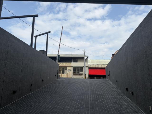 南投南投市華廈-3