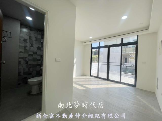 南區透天-5