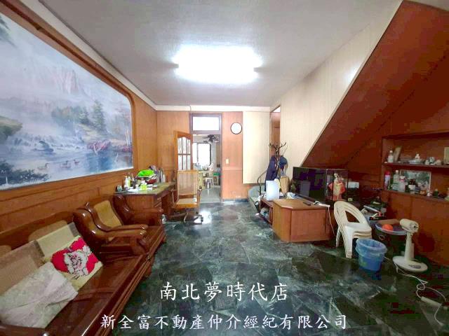 台南新營透天-1