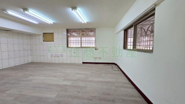 前鎮華廈_店面-5