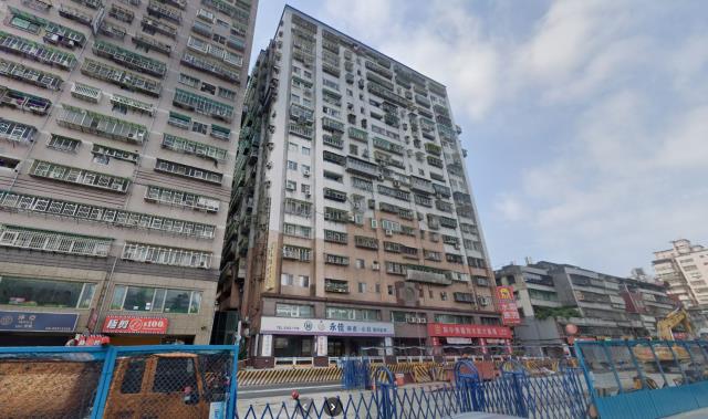 土城拍賣大樓-7