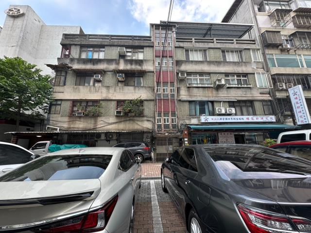 中山區法拍公寓-1