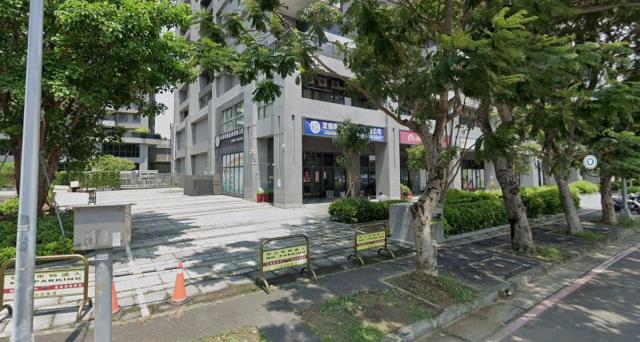 高雄橋頭大樓_店面拍賣-3