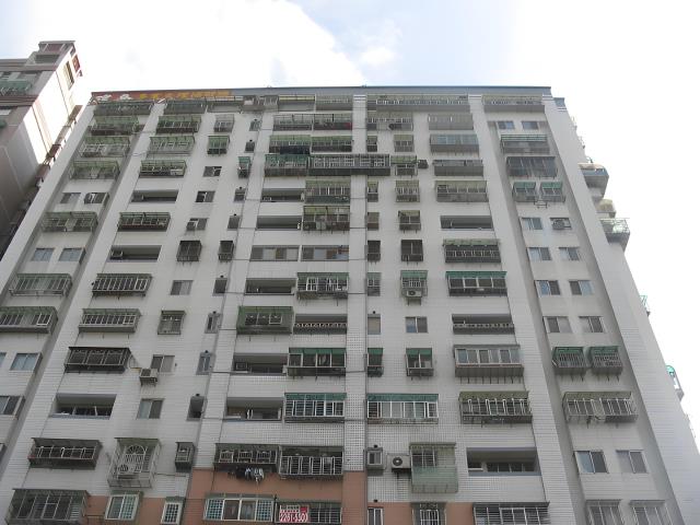 新北大樓法拍-2