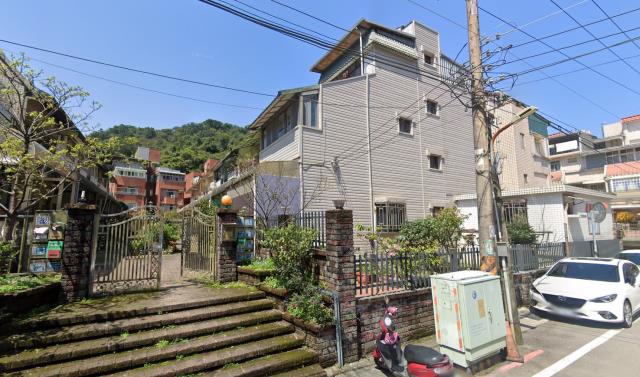 安樂區法拍透天-4