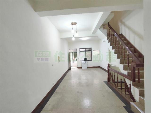 前鎮透天_別墅-1