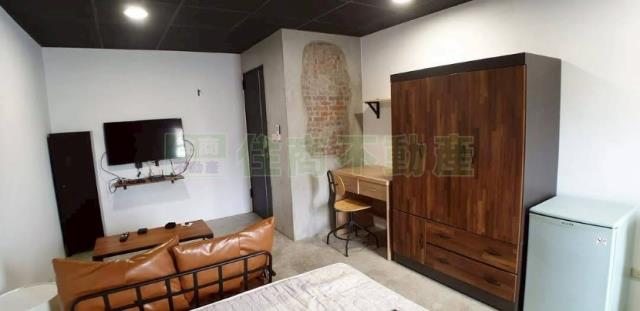 高雄苓雅透天-11