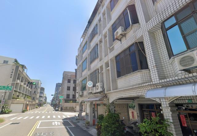 台南安平法拍透天-4