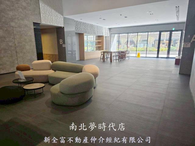 台南新市大樓-12