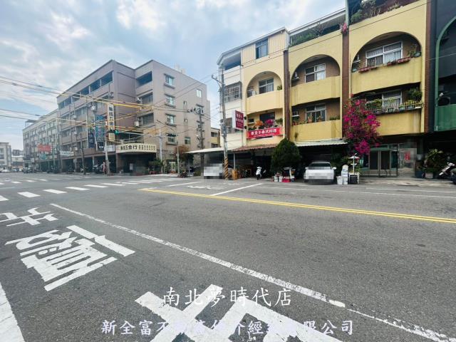 台南東區透天-8