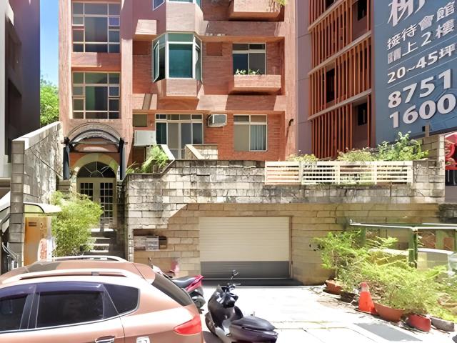 內湖拍賣華廈-3