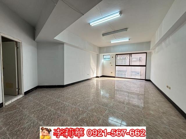 台南永康店面-8