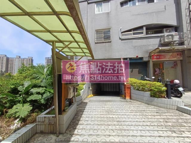 新北淡水拍賣大樓-6