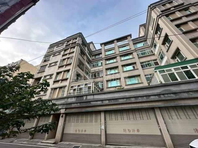 湖口法拍屋湖口工業區來金名園法拍好丘0906901097